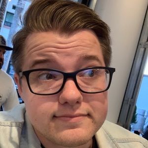 Meet your Posher, Bradley